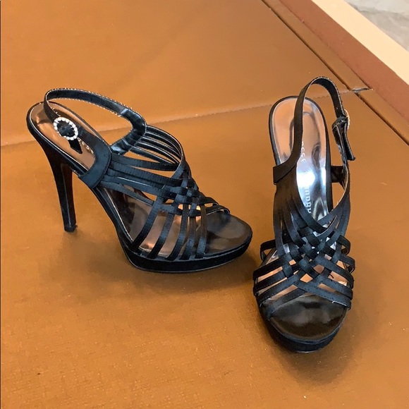 chinese laundry strappy heels